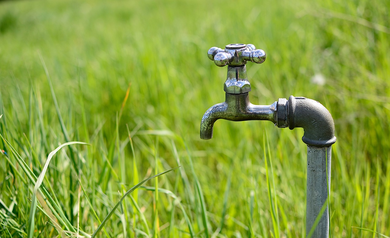 découvrez l'effet de serre : un phénomène naturel crucial pour la vie sur terre, mais qui est amplifié par les activités humaines, entraînant des conséquences environnementales majeures. apprenez comment il impacte notre climat et les solutions pour le réduire.