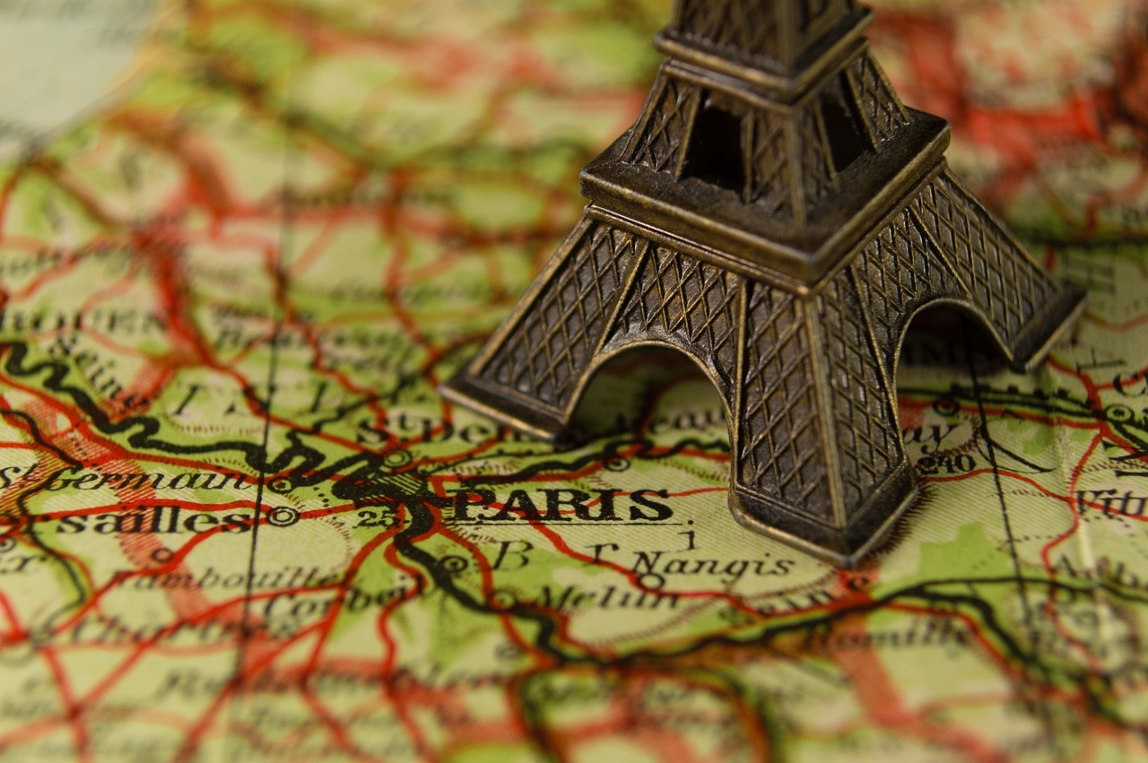 découvrez l'accord de paris, un traité international essentiel pour lutter contre le changement climatique. apprenez comment cet accord engage les nations à réduire leurs émissions de gaz à effet de serre et à favoriser un développement durable pour un avenir meilleur.