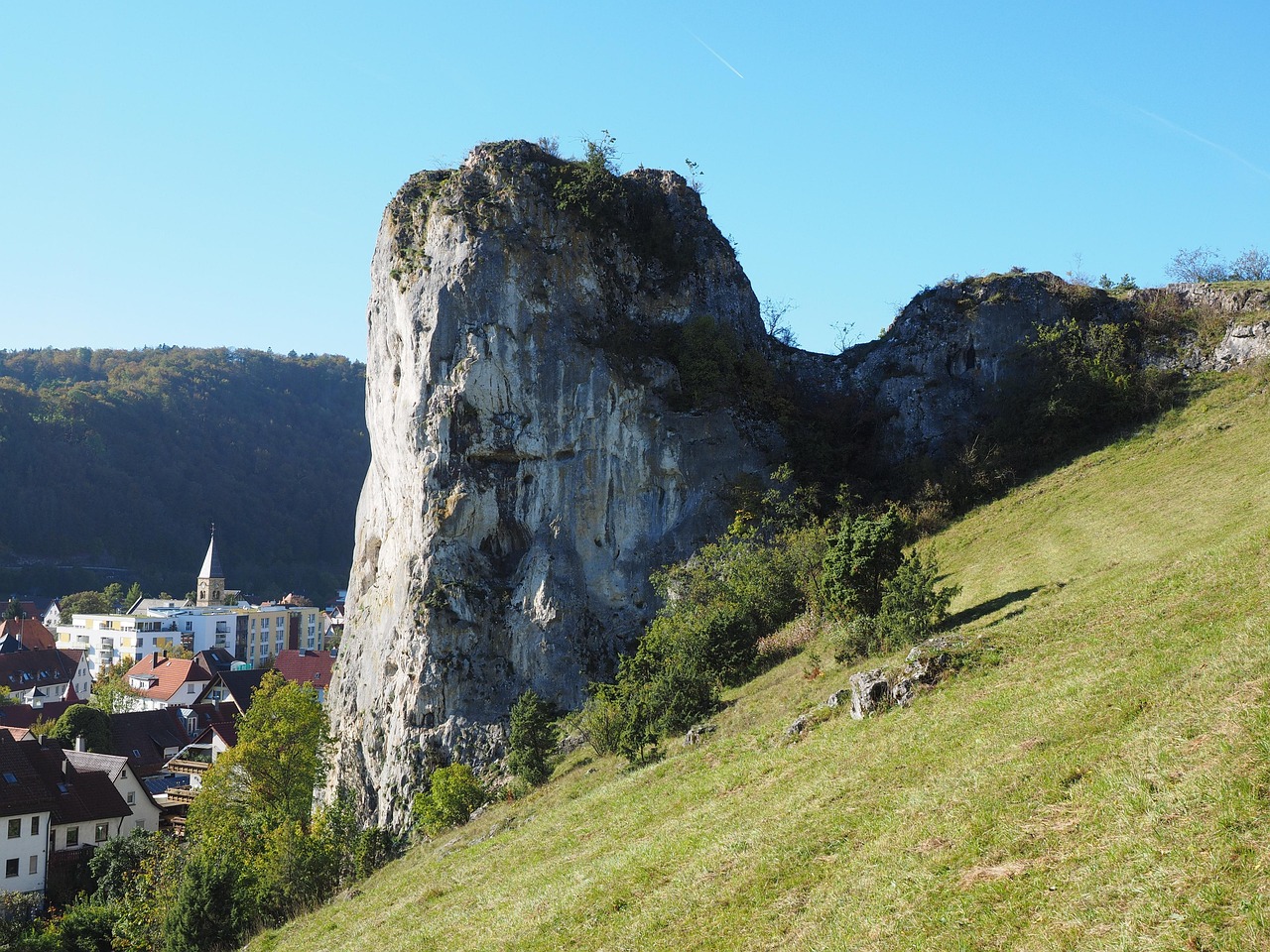 découvrez l'expansion des zones protégées et son importance pour la préservation de la biodiversité et des écosystèmes naturels.