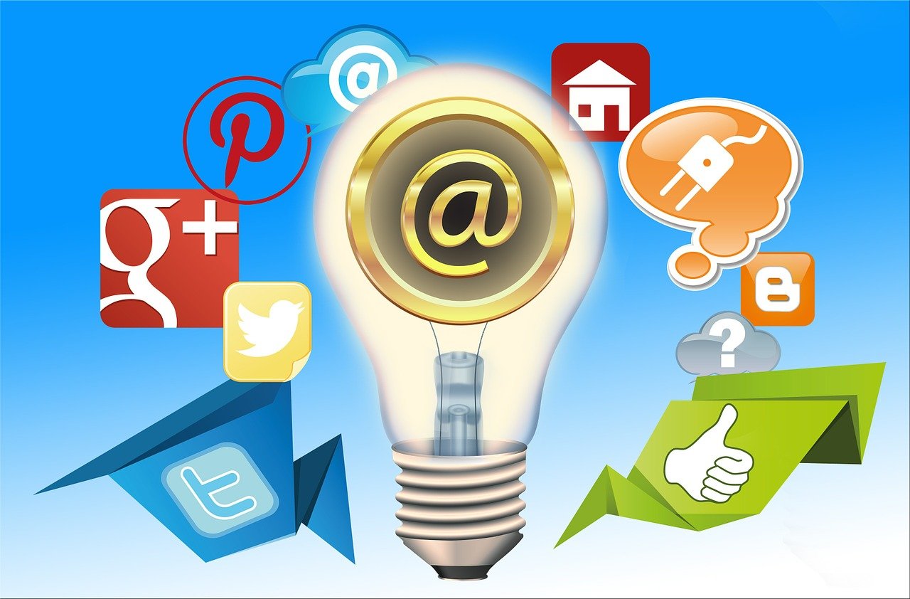 découvrez comment exploiter la puissance des réseaux sociaux pour renforcer votre présence en ligne et engager efficacement votre audience.