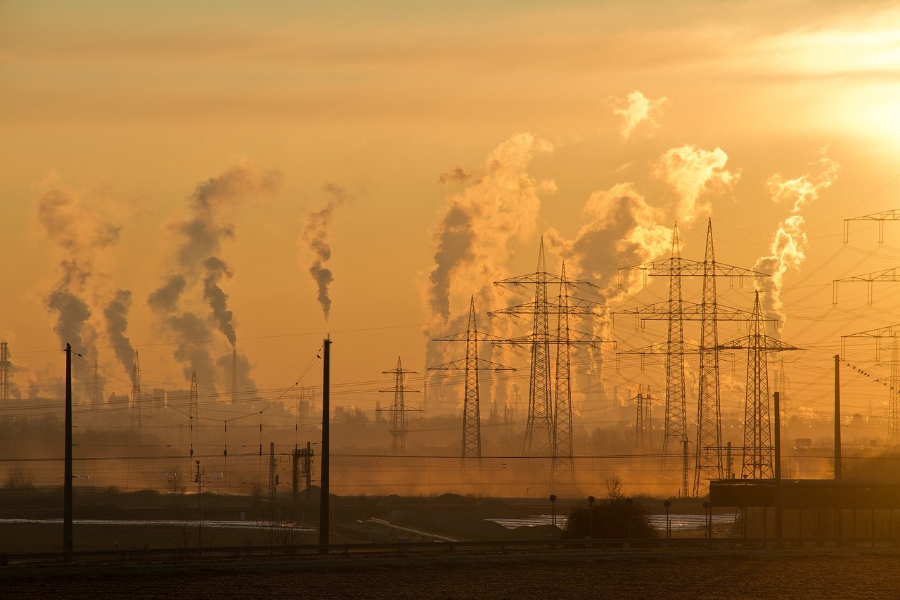 découvrez l'impact environnemental de la fast fashion et comment cette industrie affecte la planète à travers la consommation rapide et la production massive de vêtements.
