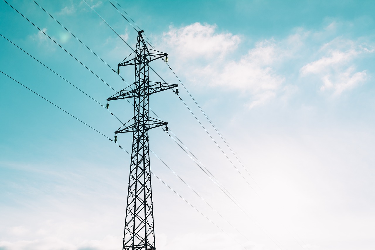 découvrez l'univers de l'électricité, de ses principes fondamentaux à ses applications modernes. explorez les différentes sources d'énergie, des innovations technologiques aux enjeux environnementaux, et apprenez comment l'électricité façonne notre quotidien et l'avenir.