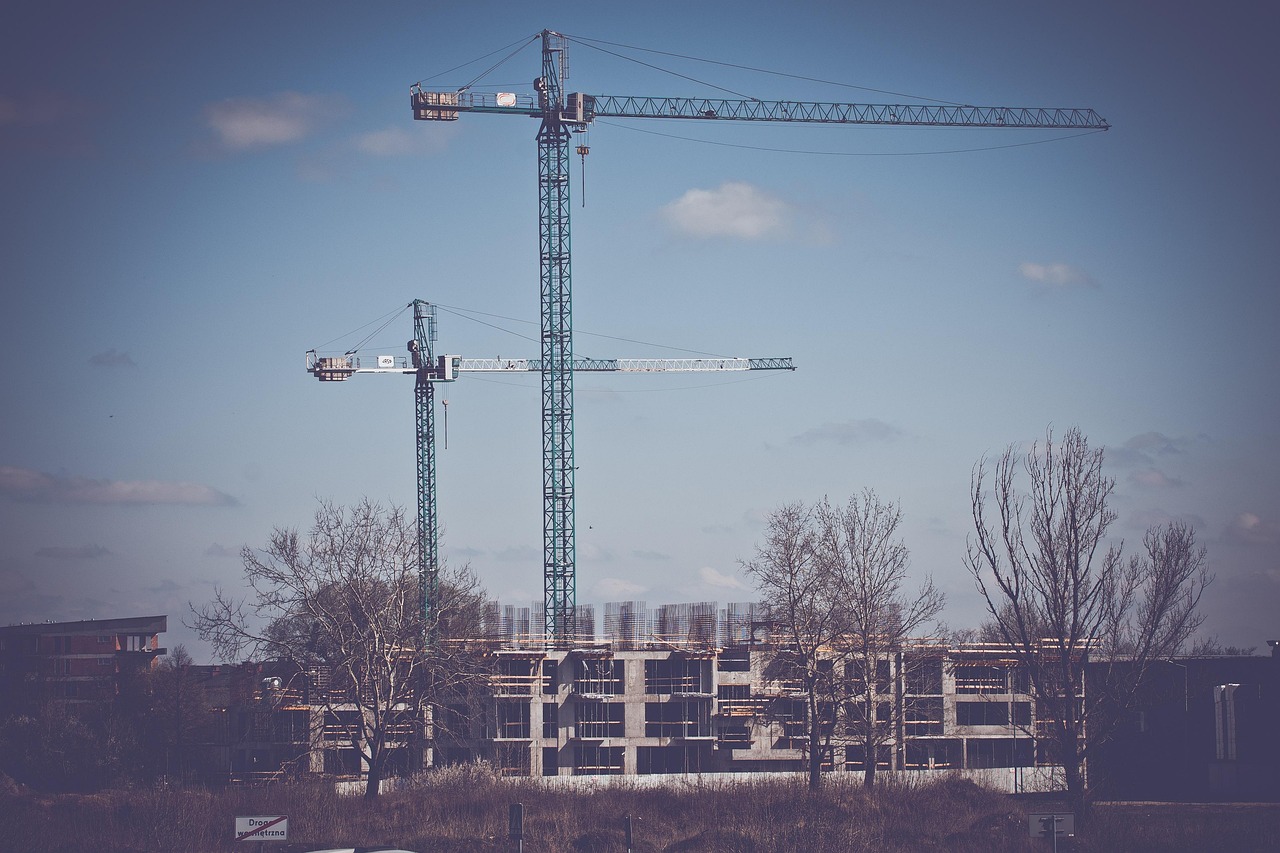 découvrez les enjeux et défis de l'urbanisation moderne. explorez comment les villes se développent, les impacts sur l'environnement et les solutions pour une urbanisation durable.