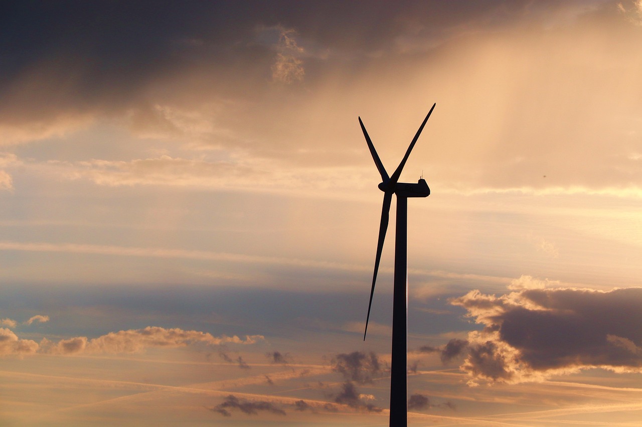 découvrez le repowering des parcs éoliens : modernisation et optimisation des installations pour une production d'énergie renouvelable plus efficace et durable.